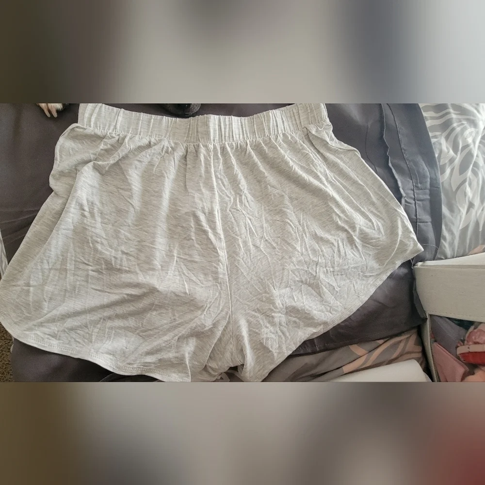 Sleep Shorts - Picture 2 of 3
